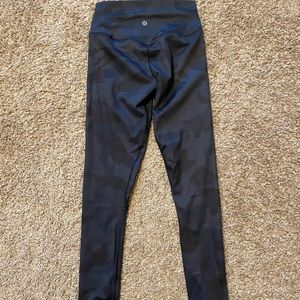 NWOT Lululemon Wunder Under Camo Leggings